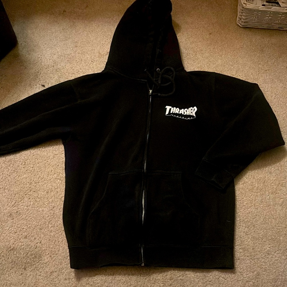 Thrasher zip up